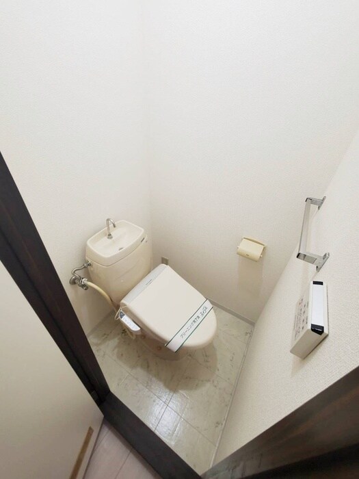 物件内観写真13　(トイレ)