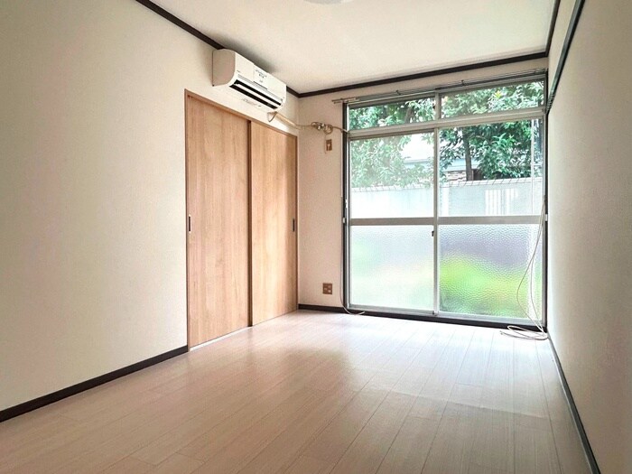 物件内観写真22　(居室)