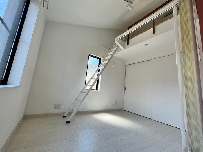 物件内観写真7　(居室)