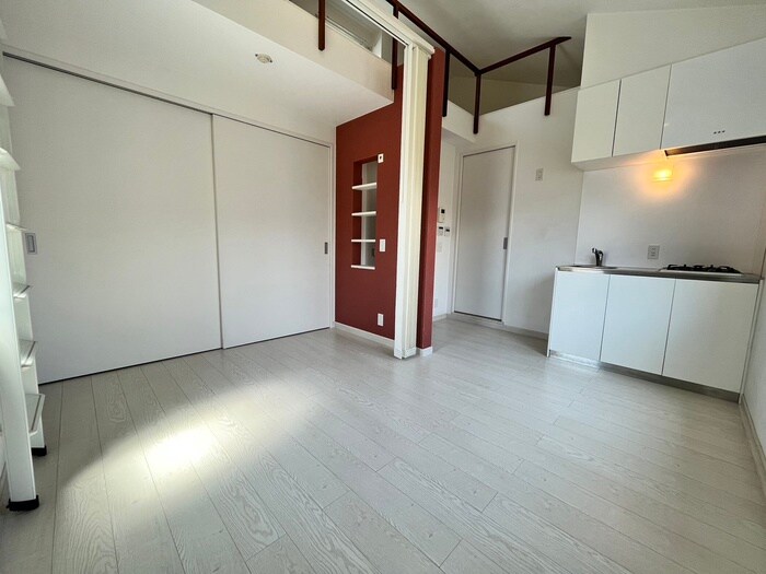 物件内観写真9　(居室)