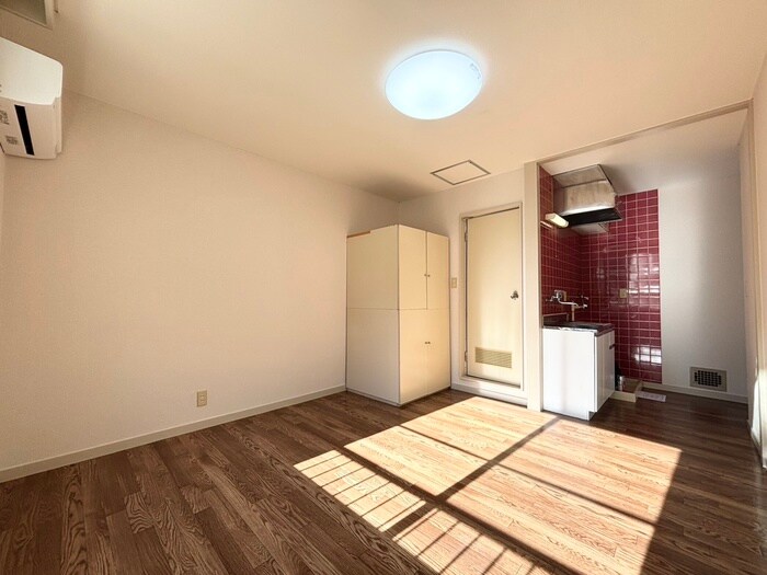 物件内観写真6　(居室)