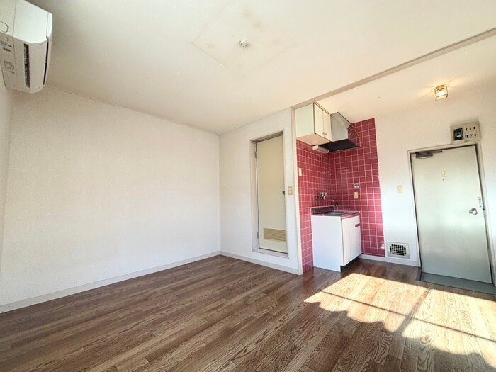 物件内観写真6　(居室)