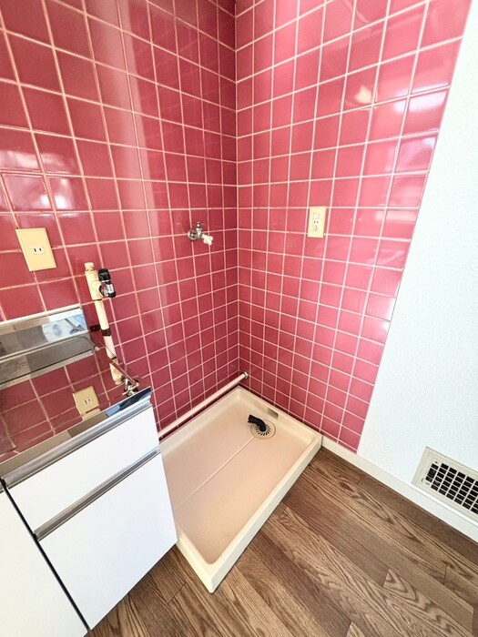 物件内観写真11　(洗濯機置場)