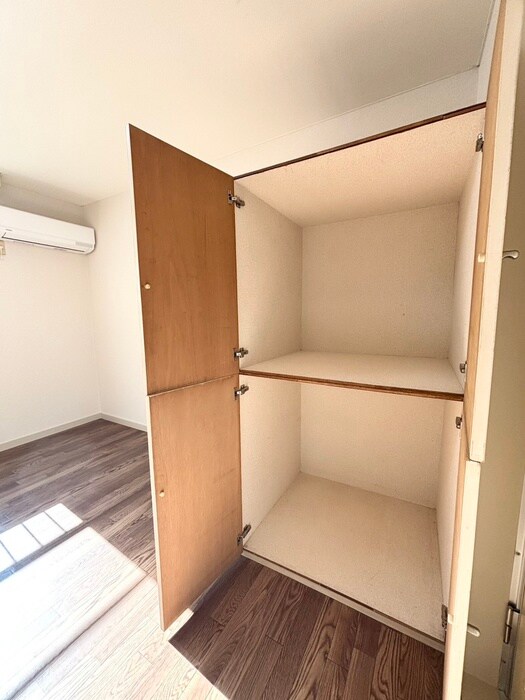 物件内観写真12　(収納)
