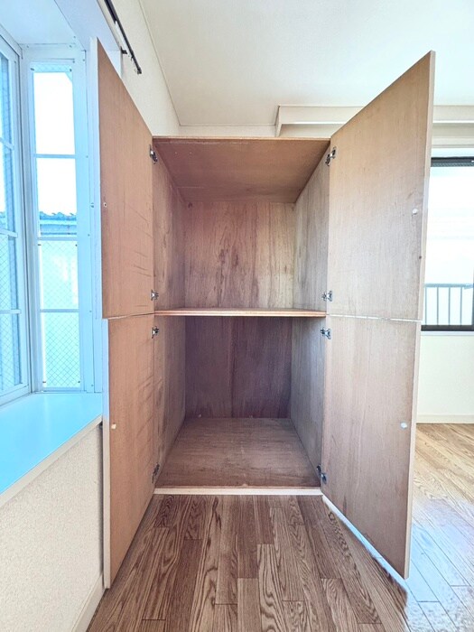 物件内観写真12　(収納)