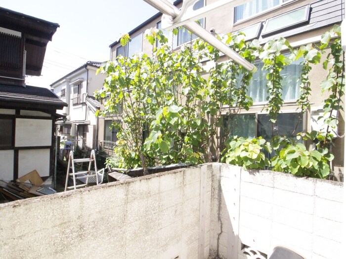 物件内観写真15　(室内からの展望)