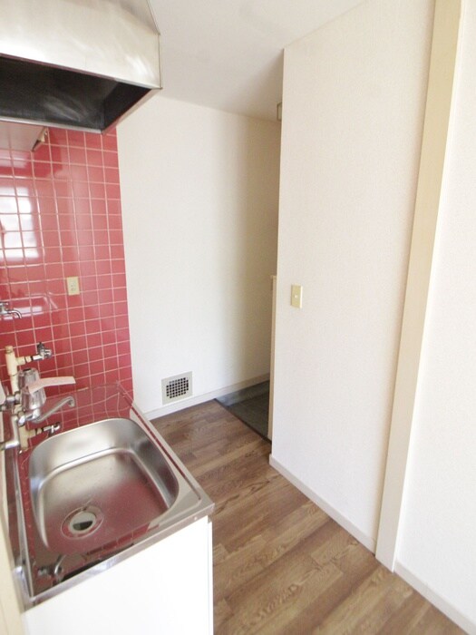 物件内観写真18　(廊下)