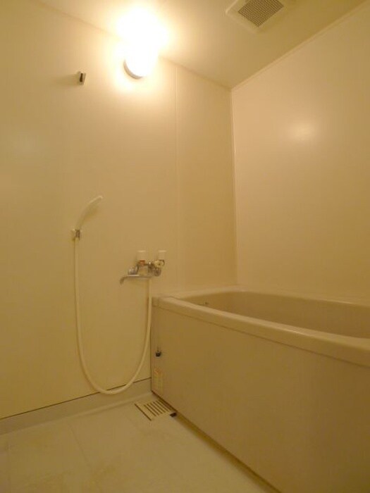 物件内観写真9　(バス／シャワールーム等)