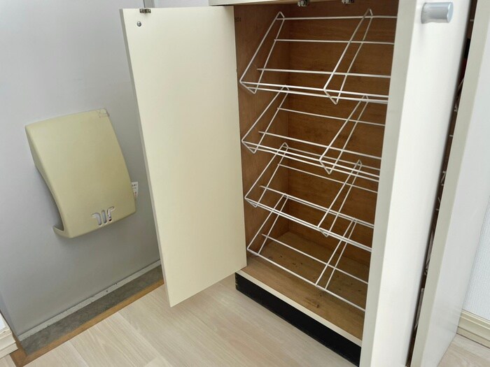 物件内観写真16　(靴箱)