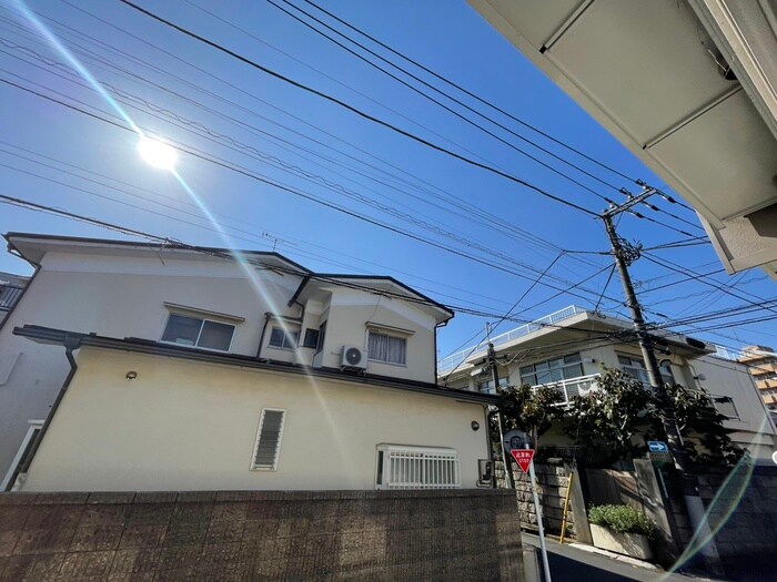 物件内観写真19　(室内からの展望)