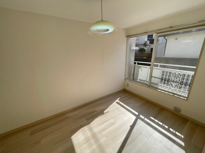 物件内観写真21　(居室)