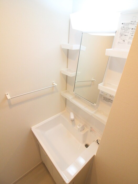 物件内観写真10　(洗面)