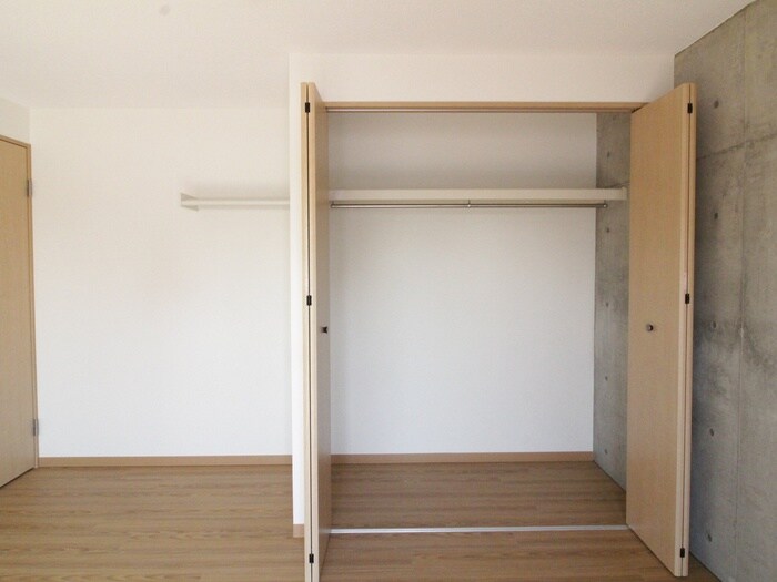 物件内観写真13　(収納)