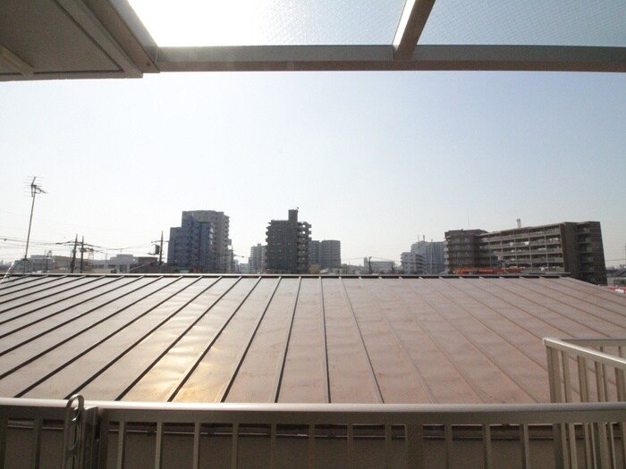 物件内観写真16　(室内からの展望)