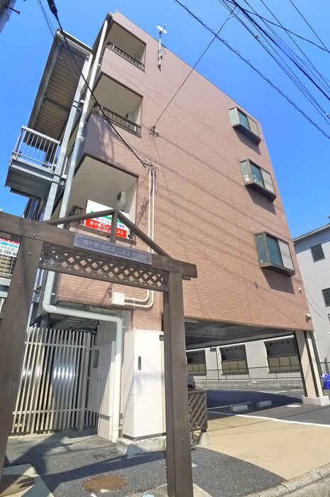 東千葉ハイリビング六番館の外観写真