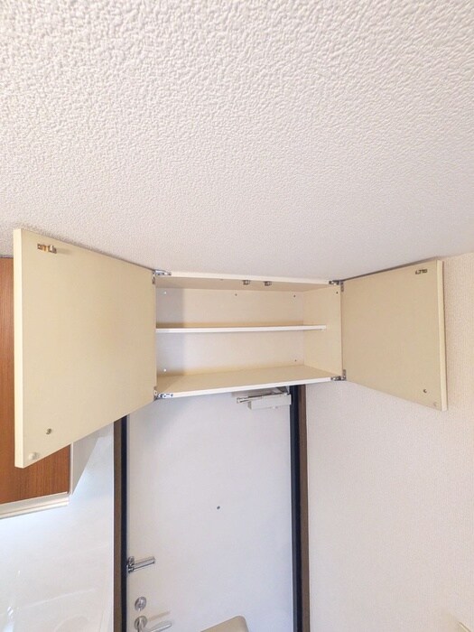 東千葉ハイリビング六番館の靴箱