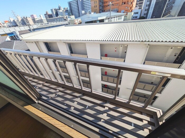 東千葉ハイリビング六番館のベランダ・バルコニー