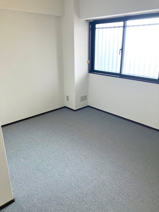 物件内観写真13　(収納)