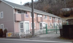アビ－ロ－ドＢ棟外観写真