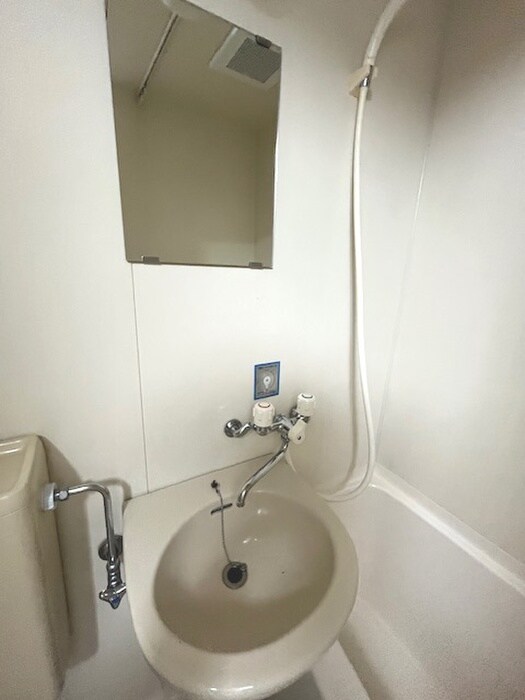 物件内観写真16　(洗面)