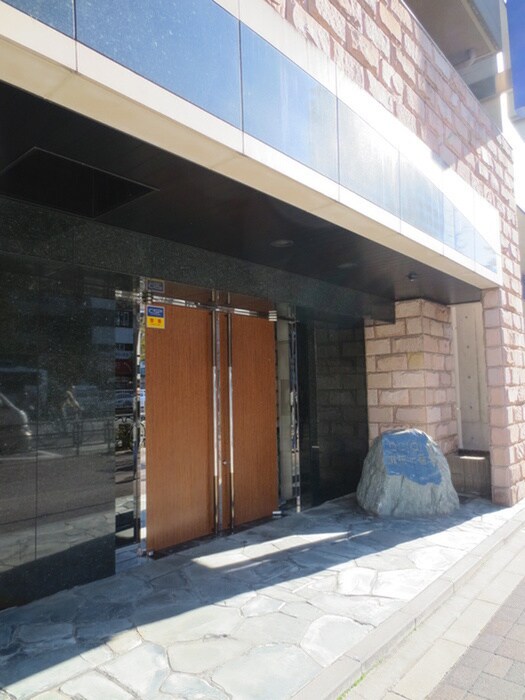 ＯＬＩＯ麻布十番（1008）のエントランス部分