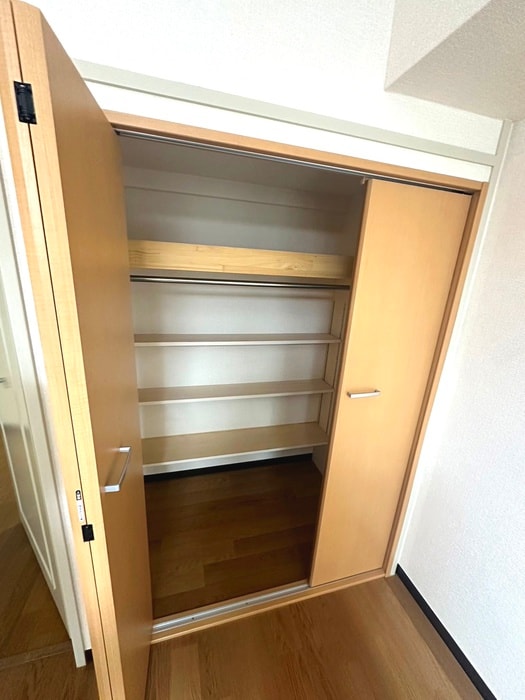 物件内観写真17　(収納)