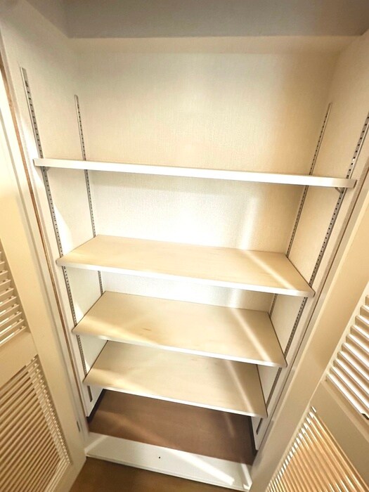 物件内観写真19　(靴箱)