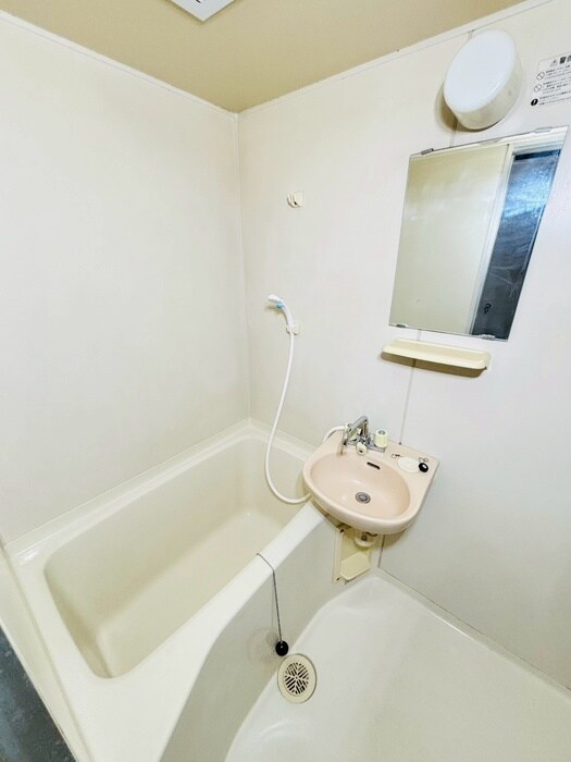 物件内観写真9　(バス／シャワールーム等)