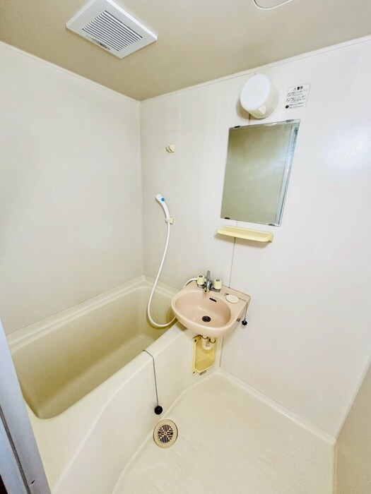 物件内観写真9　(バス／シャワールーム等)