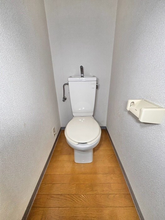 物件内観写真10　(トイレ)