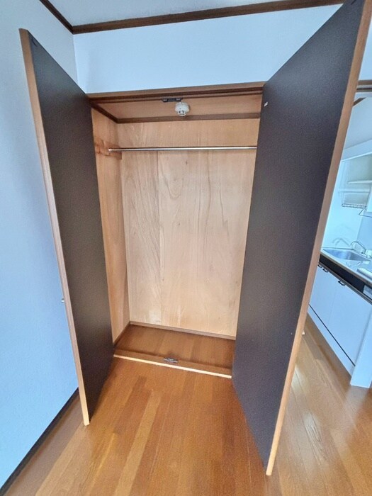 物件内観写真13　(収納)