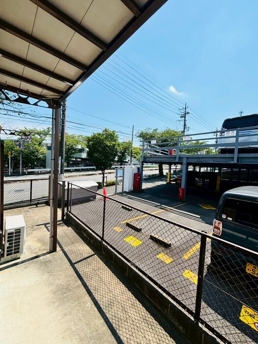 物件内観写真15　(室内からの展望)