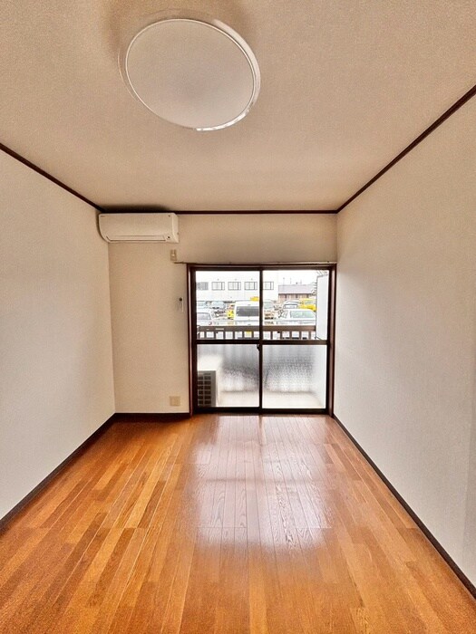 物件内観写真21　(居室)