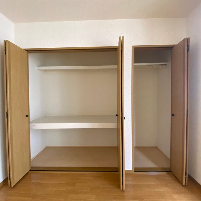 物件内観写真13　(収納)