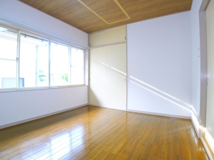 物件内観写真9　(居室)