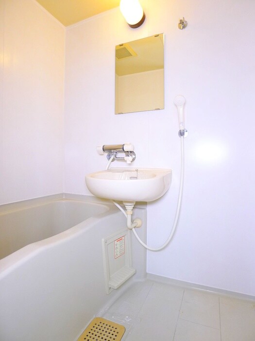 物件内観写真13　(バス／シャワールーム等)