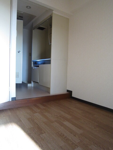 物件内観写真13　(居室)