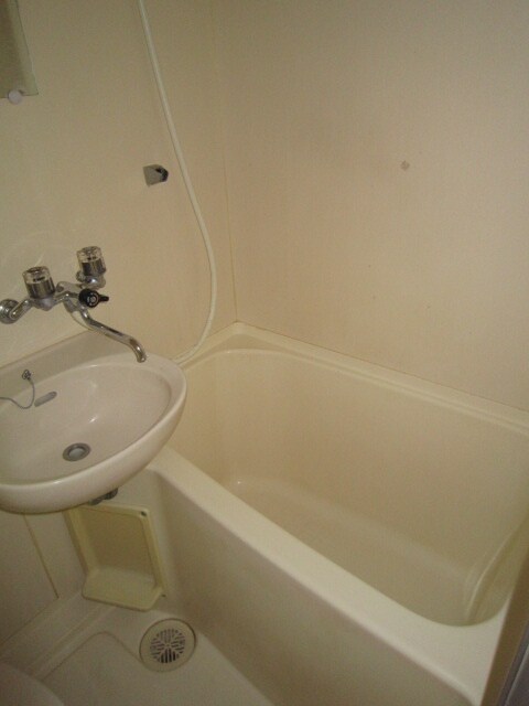 物件内観写真16　(バス／シャワールーム等)