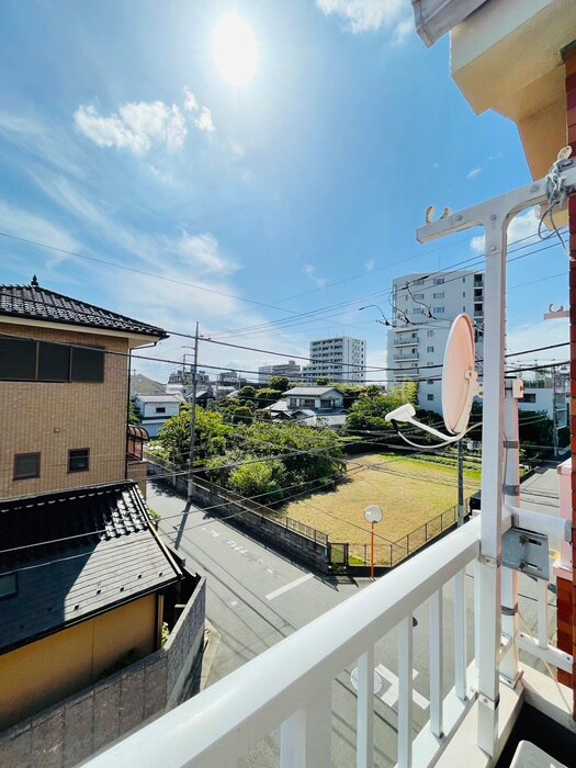 物件内観写真16　(室内からの展望)