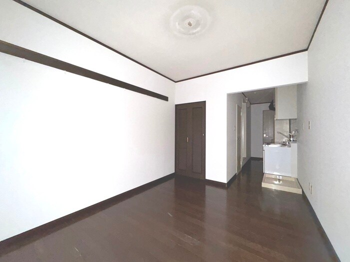 物件内観写真15　(居室)