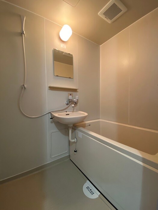 物件内観写真10　(洗面)