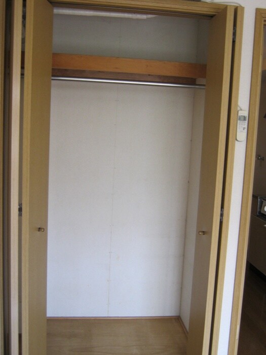 物件内観写真13　(収納)