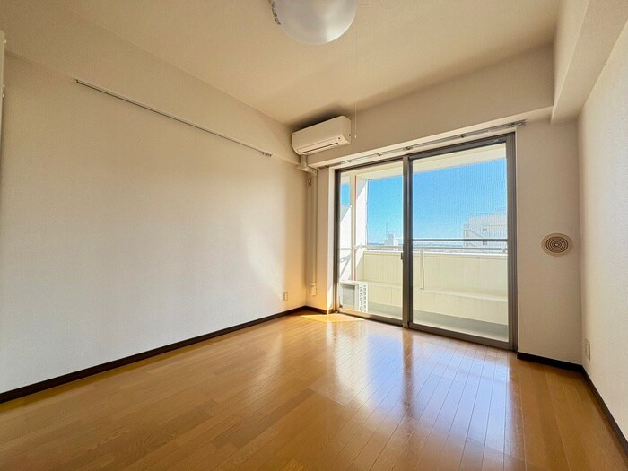 物件内観写真7　(居室)