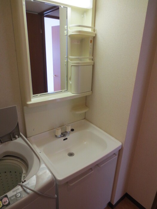 物件内観写真8　(洗面)