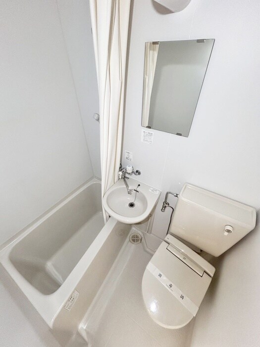 物件内観写真10　(バス／シャワールーム等)