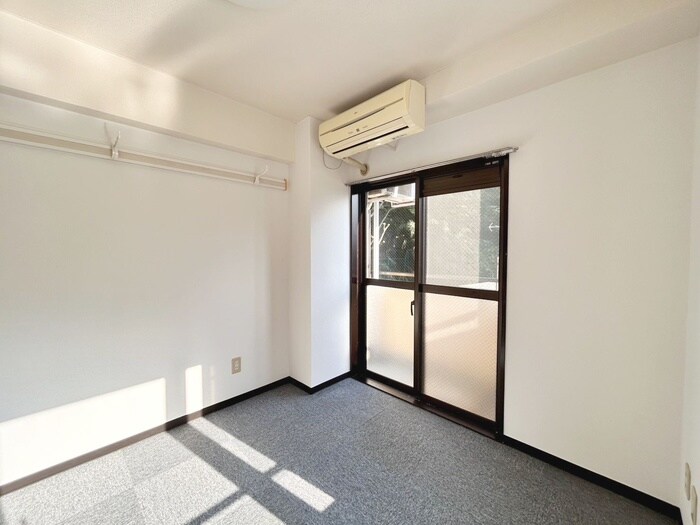 物件内観写真14　(居室)