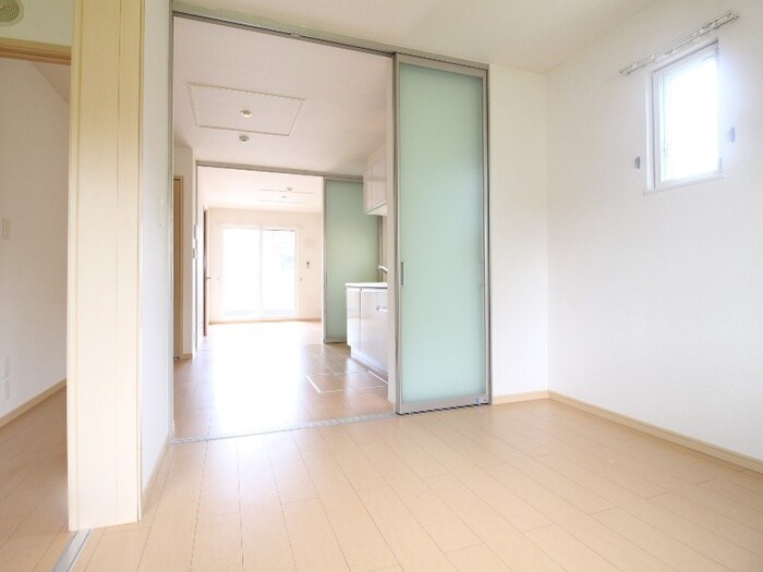 物件内観写真17　(居室)