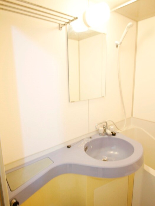 物件内観写真11　(洗面)