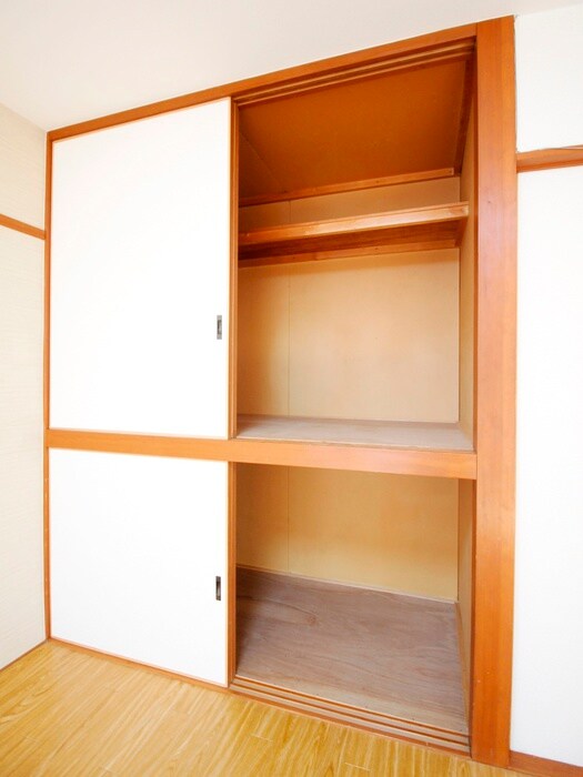 物件内観写真13　(収納)