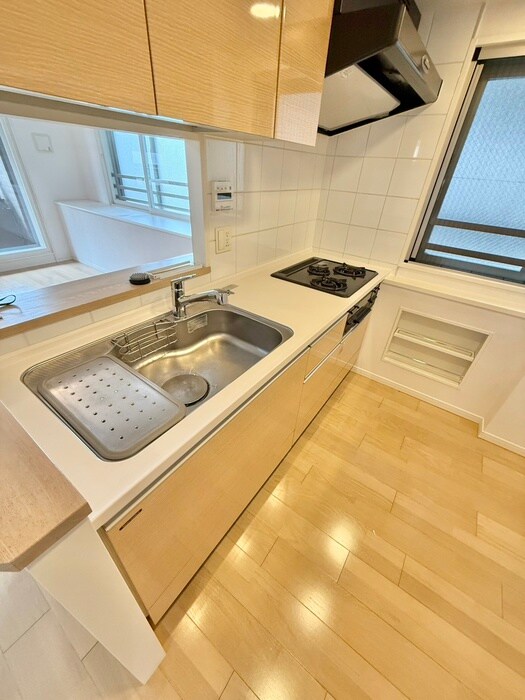 ﾅｲｽ・ｴｽ・ｱﾘｰﾅ川崎駅前通（401）のキッチン